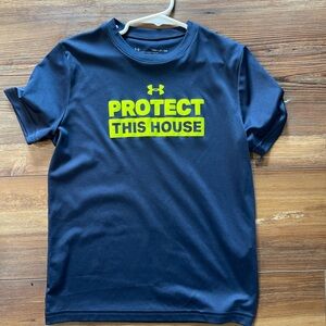 Under Armour Navy T-Shirt with Neon Yellow Print